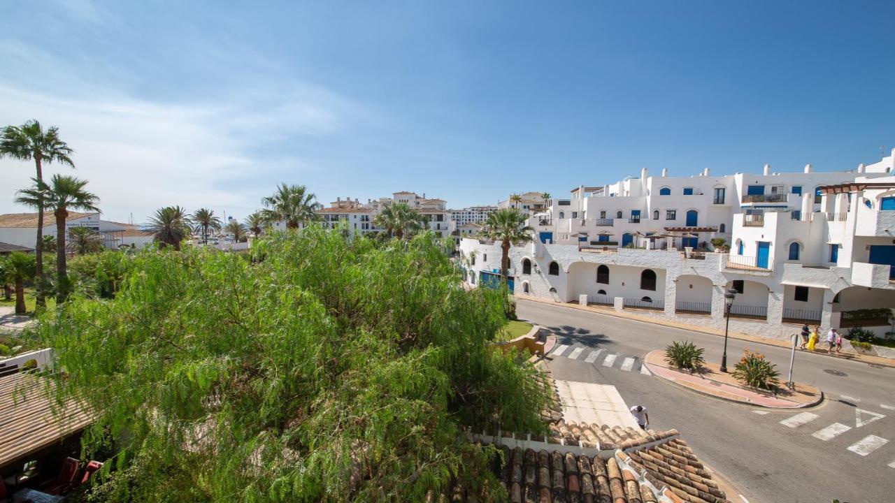 Lovely 2-Bed Apartment In Marina De La Duquesa Кастильо-де-Сабинильяс Экстерьер фото