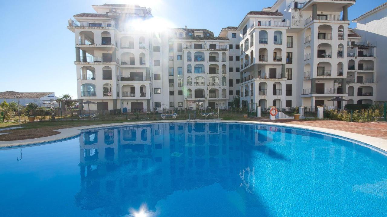 Lovely 2-Bed Apartment In Marina De La Duquesa Кастильо-де-Сабинильяс Экстерьер фото