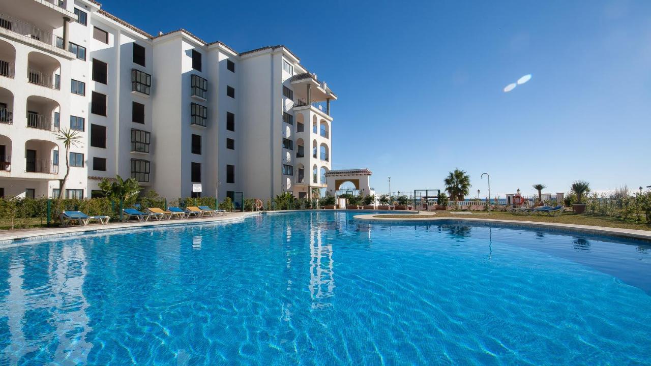 Lovely 2-Bed Apartment In Marina De La Duquesa Кастильо-де-Сабинильяс Экстерьер фото