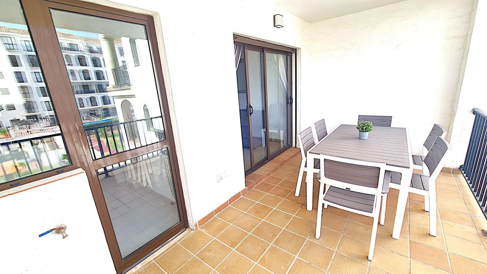 Lovely 2-Bed Apartment In Marina De La Duquesa Кастильо-де-Сабинильяс Экстерьер фото